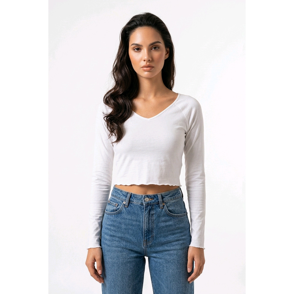 Wild Fable Cropped V-Neck Long Sleeve Top White Tiny Tee Womens Size XS NWT